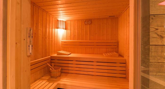 No.5 Bellevarde, Val D'Isere ski chalet, image 8